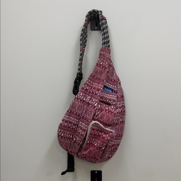 Kavu Handbags - Kavu Slingpack Sling Bag Burgundy White Aztec Ropalooza Rope Bag!